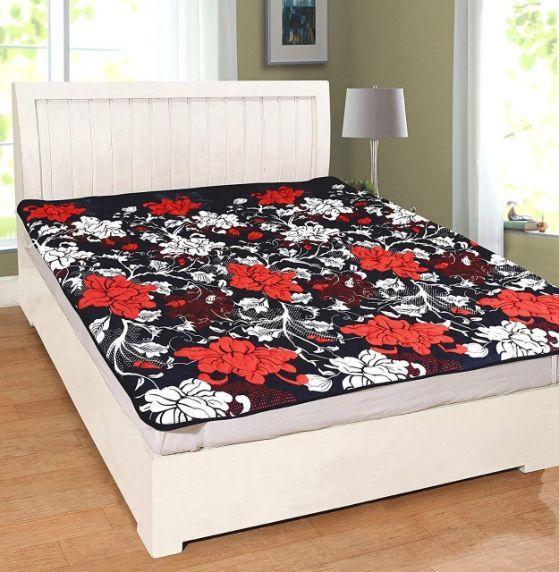 Abstract Elasticated Quilted Mattress Protector